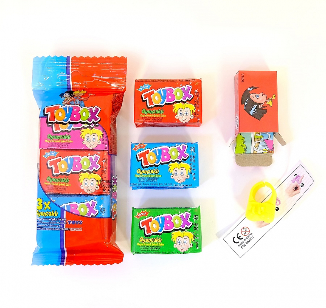 TOYBOX Chewing gum with toy (3 pcs) 15g (24pcs*8up)